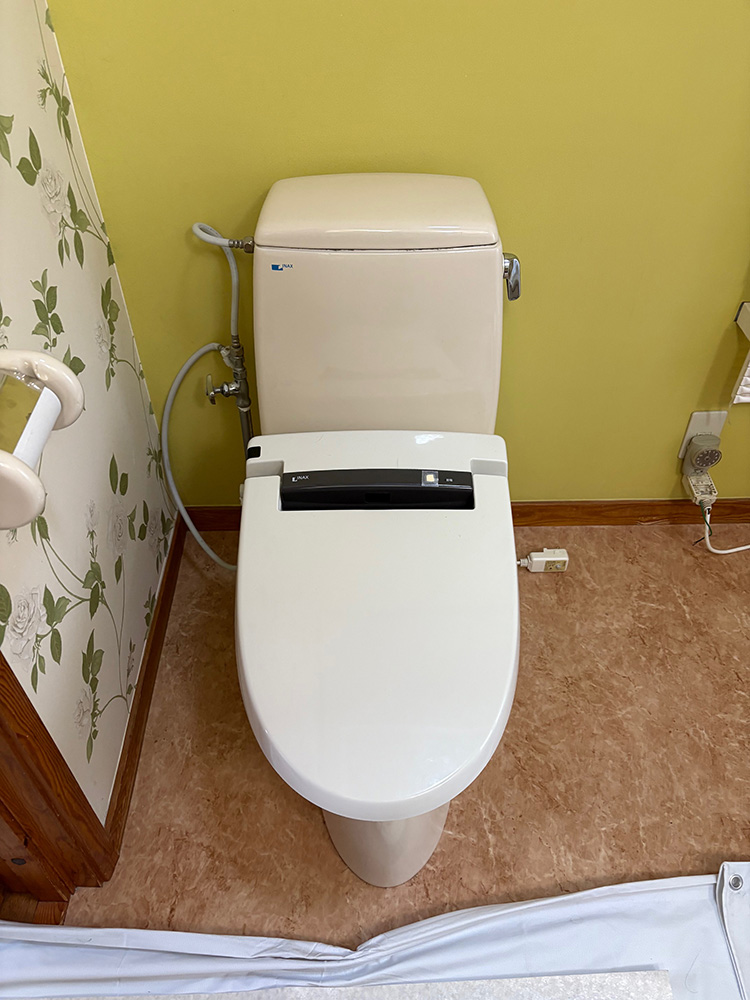 トイレ施工前