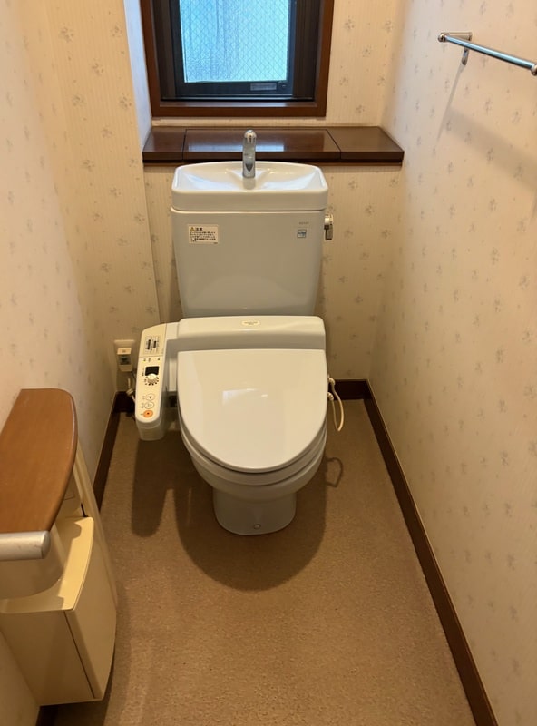 トイレ施工前